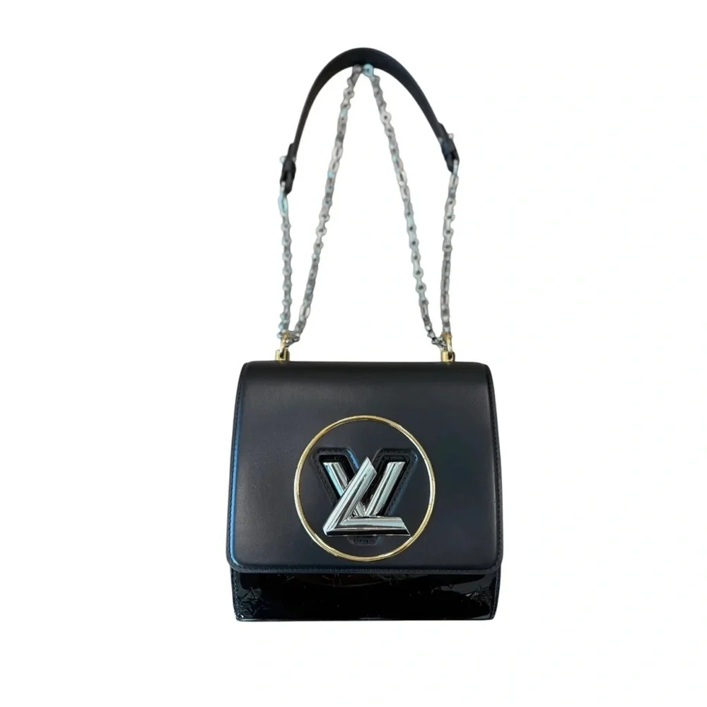 Louis Vuitton Pochette Twist Leather & Vernis - Picture 7 of 8